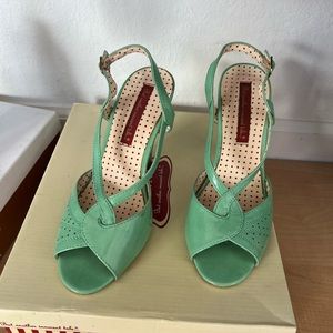 B.a.i.t. Vintage-inspired Patent Mint Green T-Strap Heels